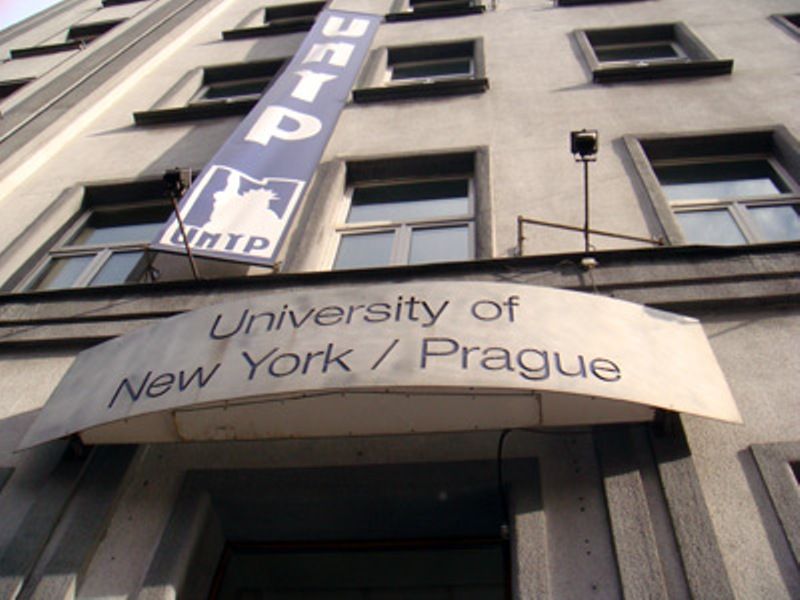 Вуз University of New York in Prague